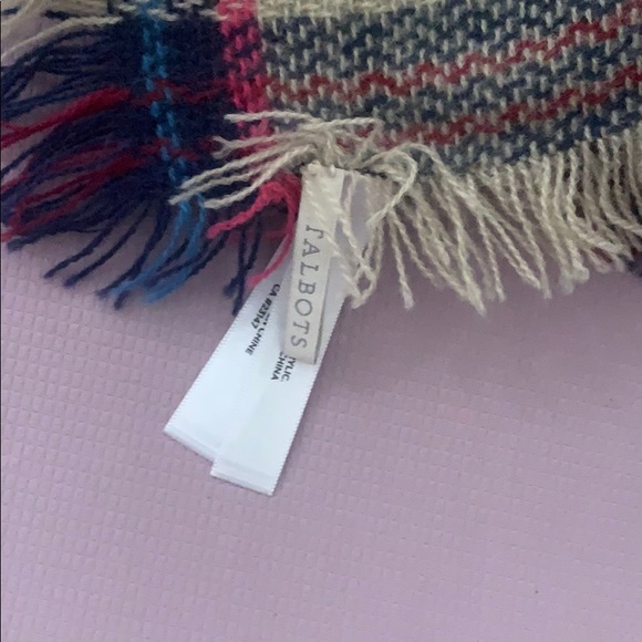 Talbots blanket scarf - Picture 2 of 3